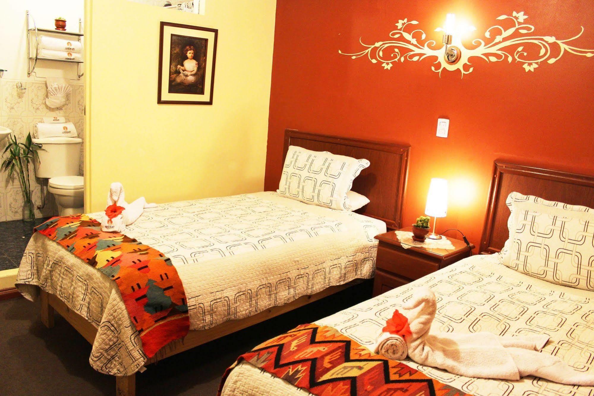Hotel Andean Host Inn Cusco Bagian luar foto